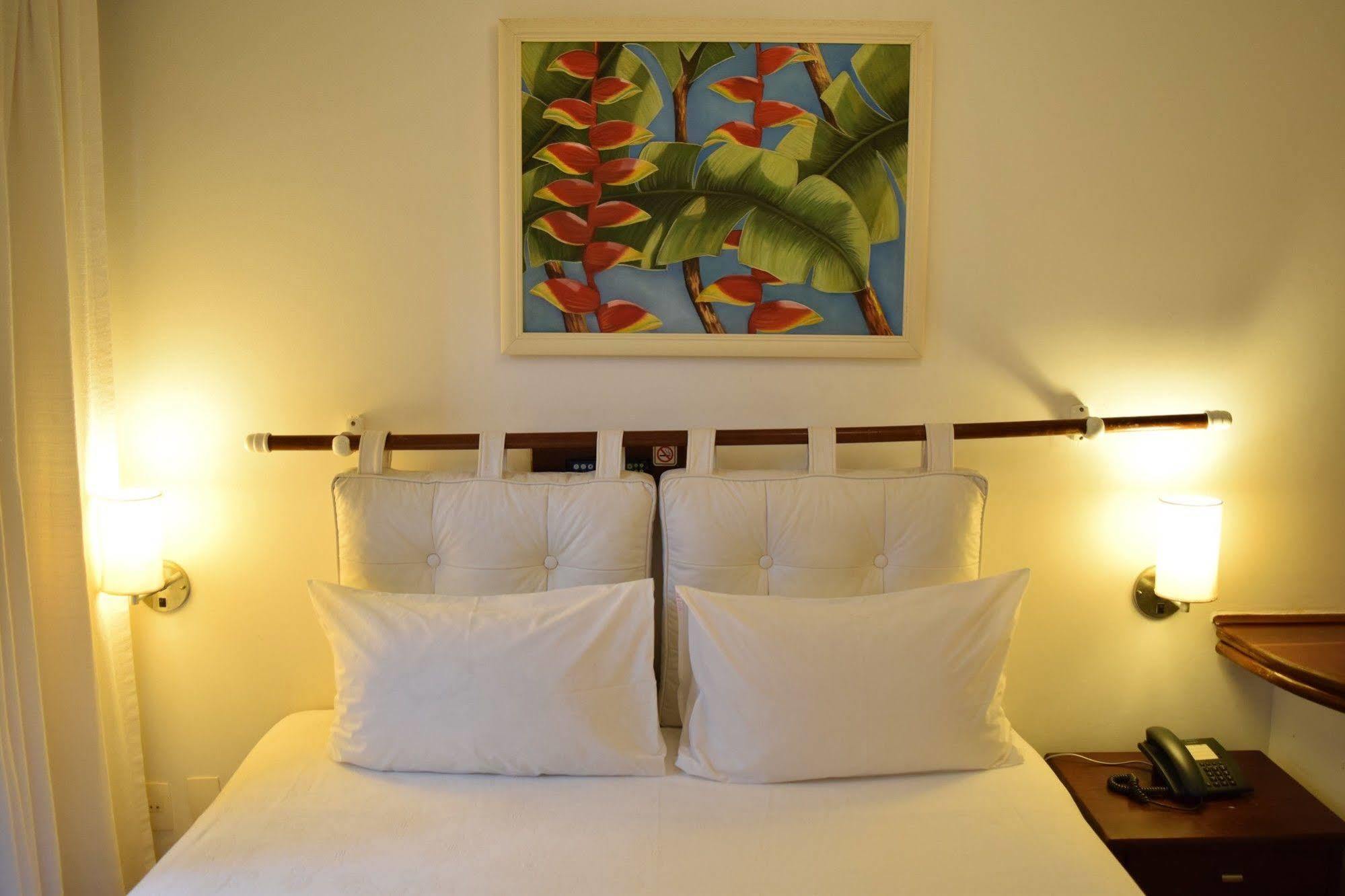 Hotel Pousada Encanto De Itapoan Salvador Exterior photo
